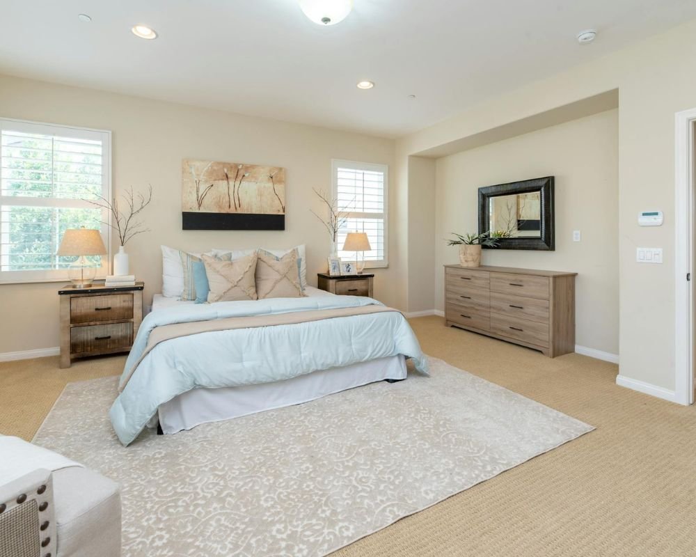 Master bedroom paint color ideas,warm beige bedroom