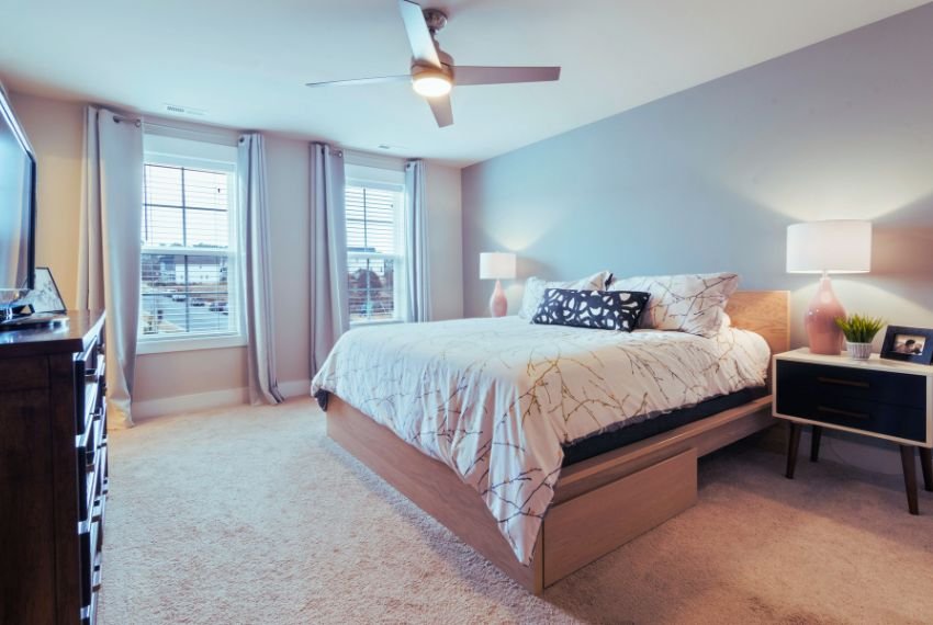 Standard Bedroom With Window Side View