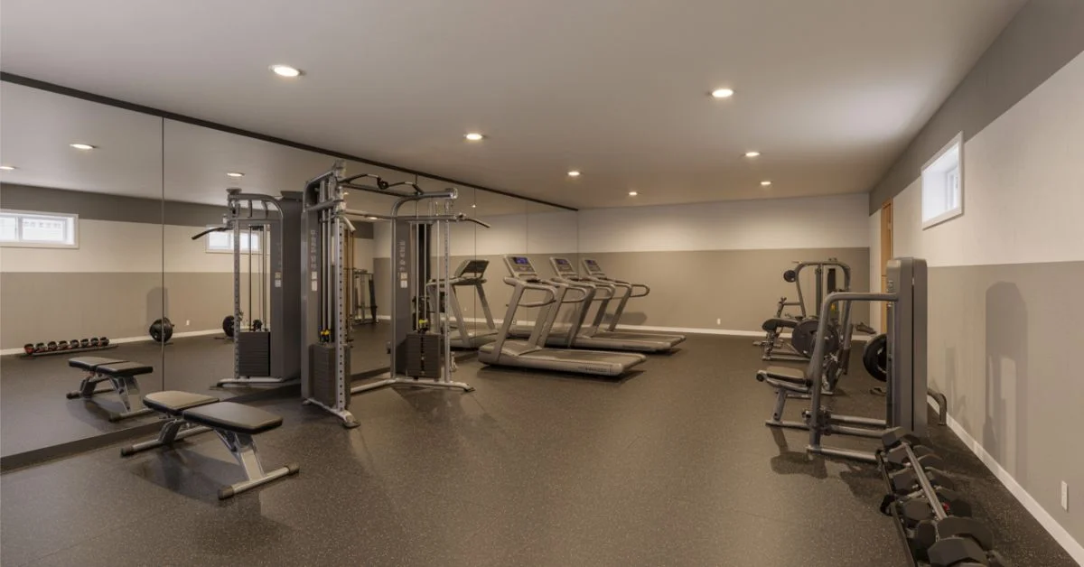 Basement Gym Room Setup Ideas For A Functional Home Fitness Space - The ...