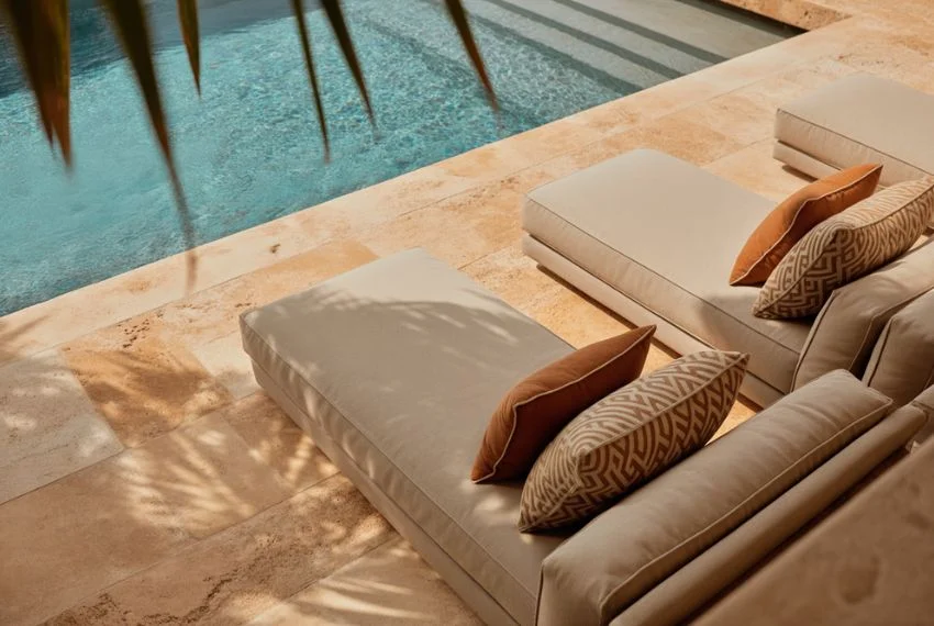 Choose Earthy and Warm Colour Palettes