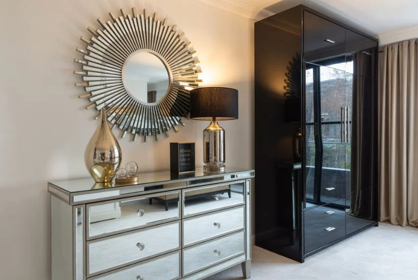 The Power of Mirrors and Shine