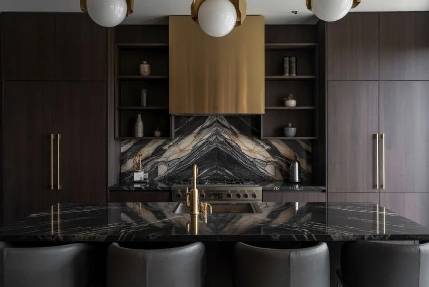 Bold and Dramatic Marble Statements