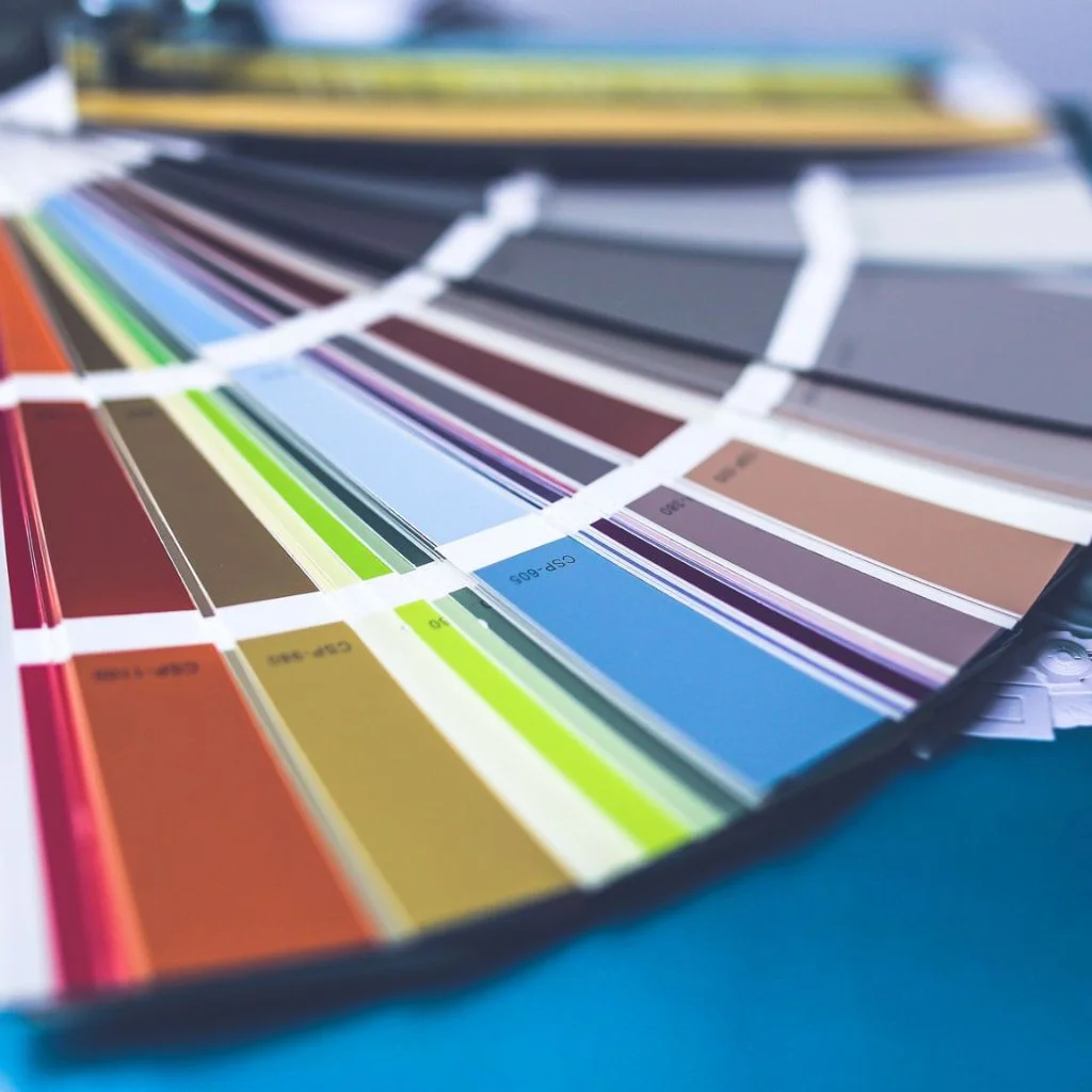 Before You Decorate Match Your Theme to Your Space