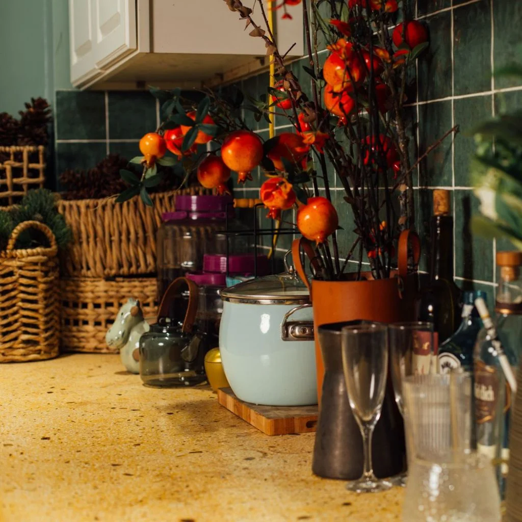 Colour and Tone on Kitchen Counters