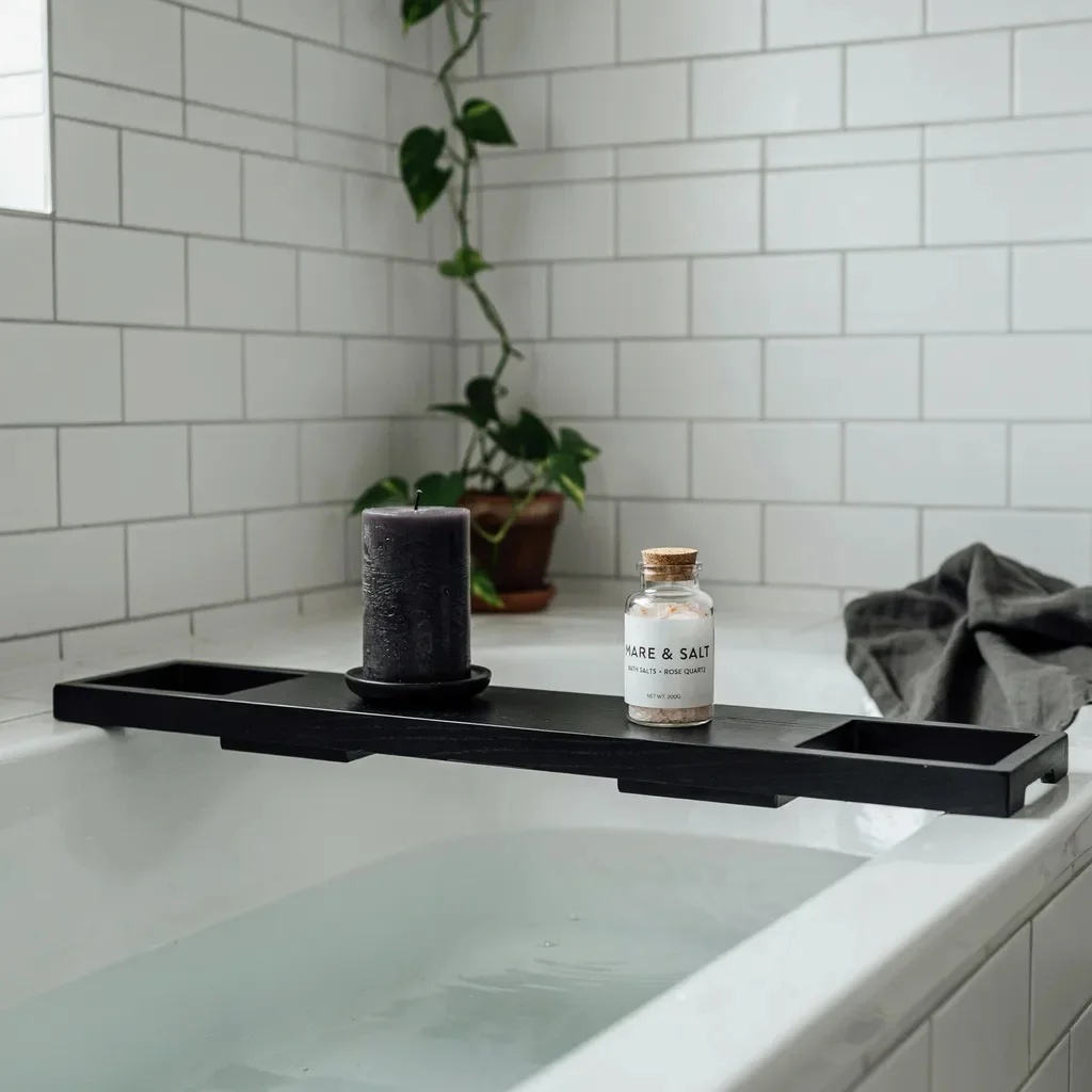 Metal and Rust-Proof Bath Trays