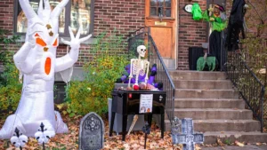 Easy DIY Halloween Porch Decorations Anyone Can Craft This Weekend