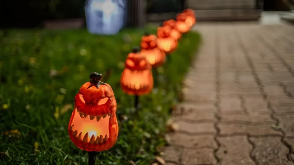 Halloween Driveway Lighting Tricks For Eerie Curb Appeal