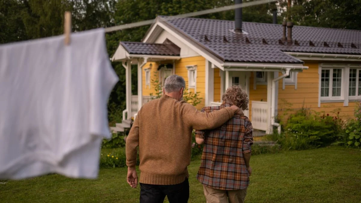 Why Families Are Choosing Granny Pods Over Care Homes