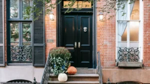 10 Modern Fall Porch Decor Looks for Every Style of Home