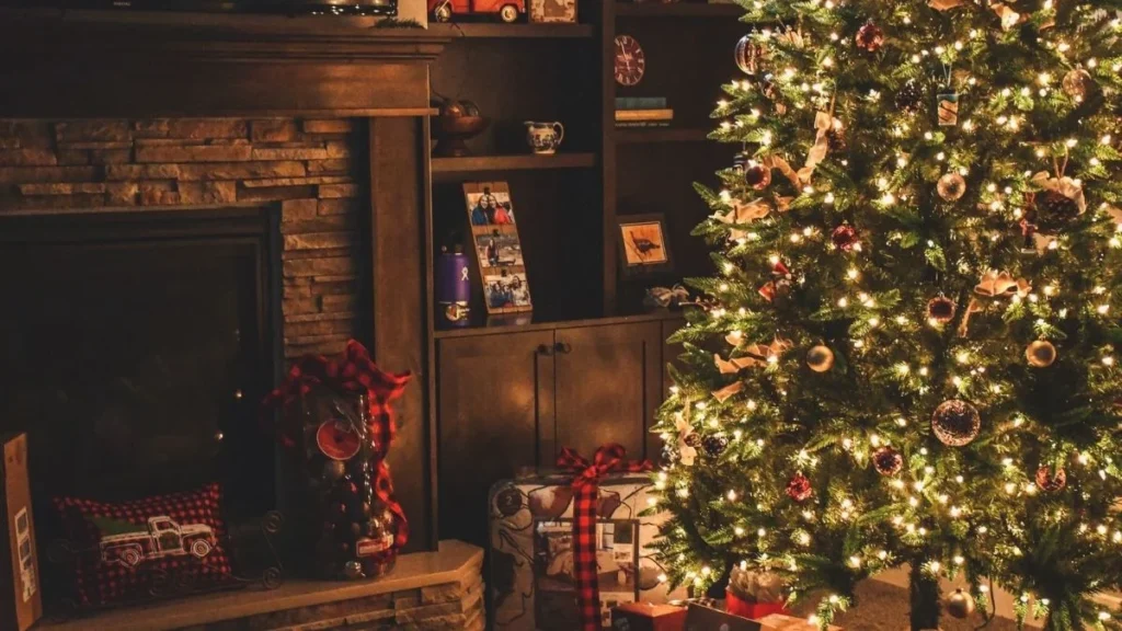 Christmas Decorations Indoor Ideas for a Warm Winter Home