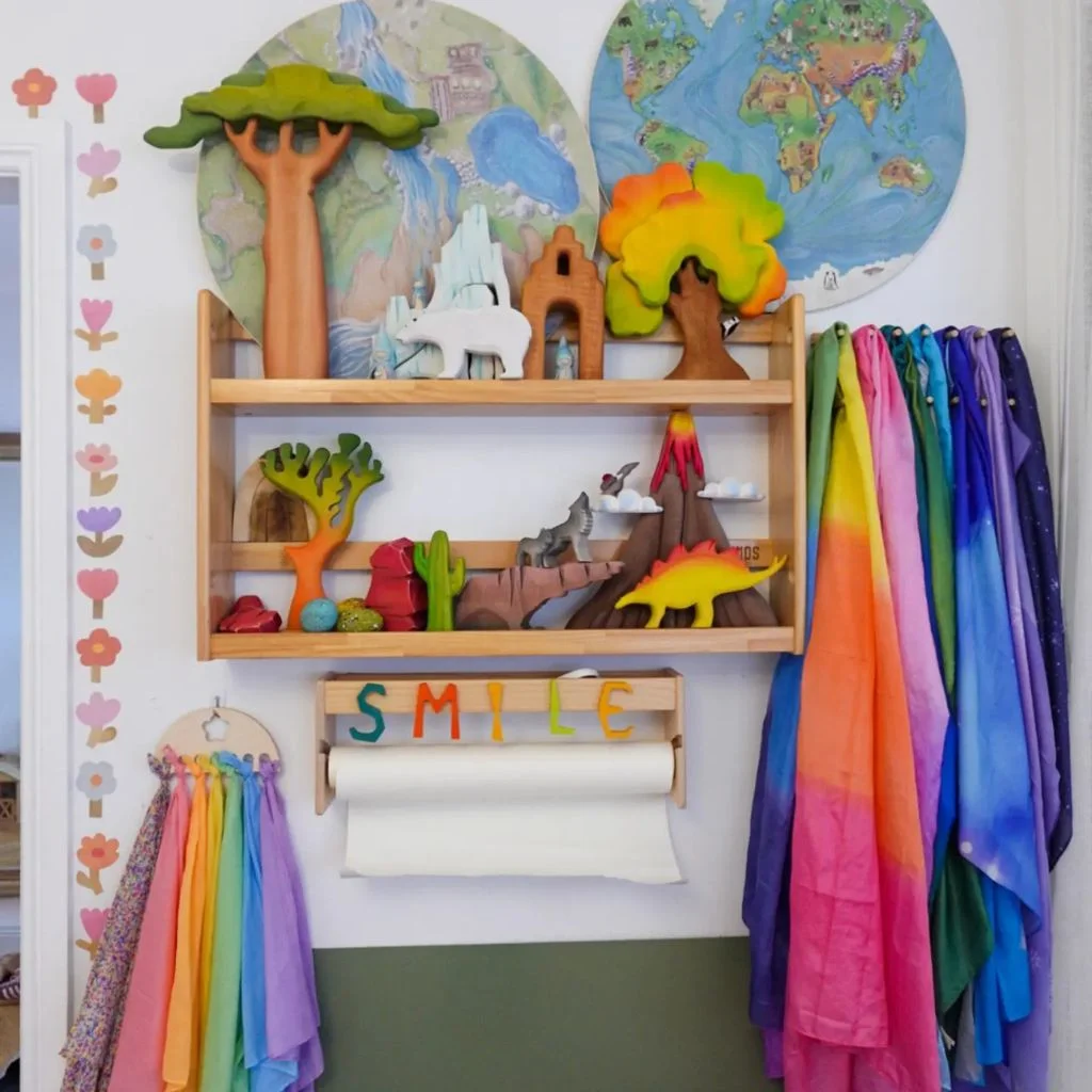 tiered wooden shelf toy