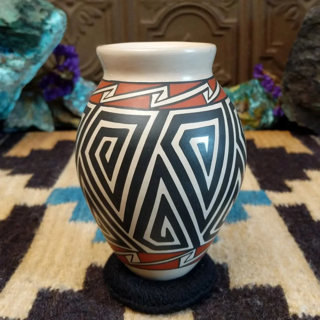 Geometric Patterns Using Painter’s Tape
