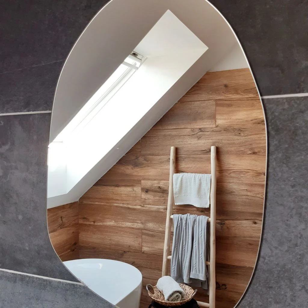 Ladder Shelves Add Height Without Adding Visual Bulk