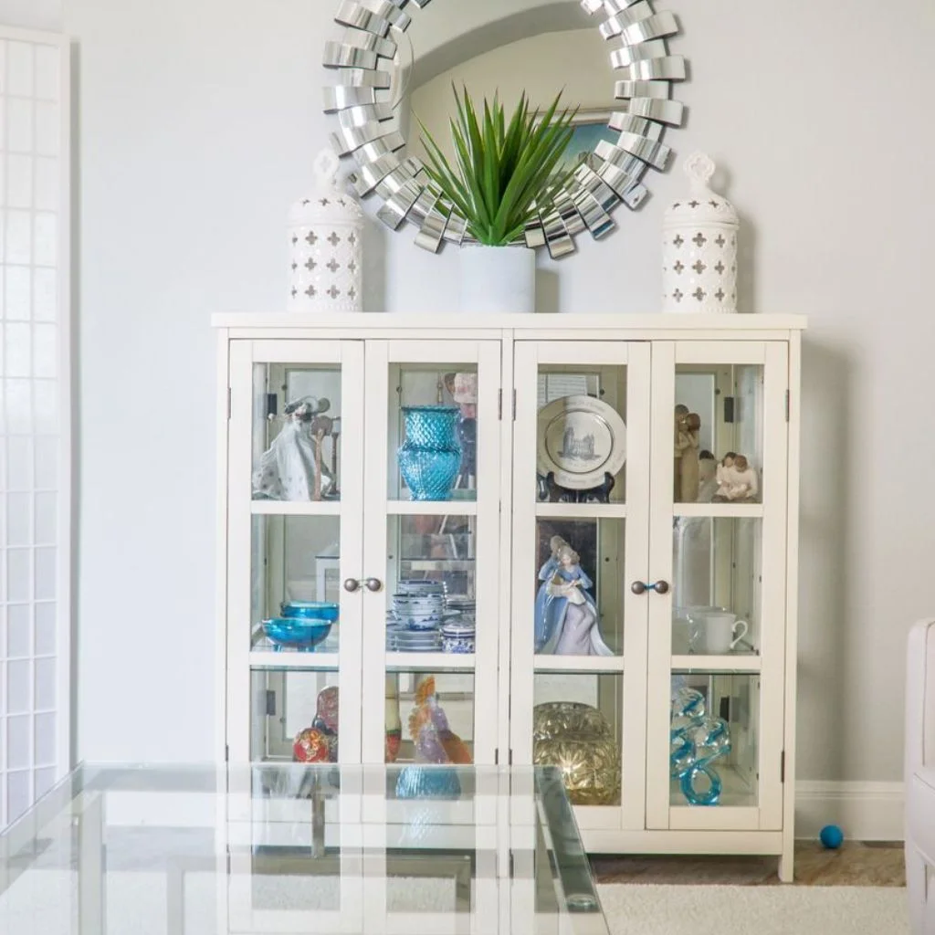Mirrored Cabinet Doors Bounce Light Around the Room