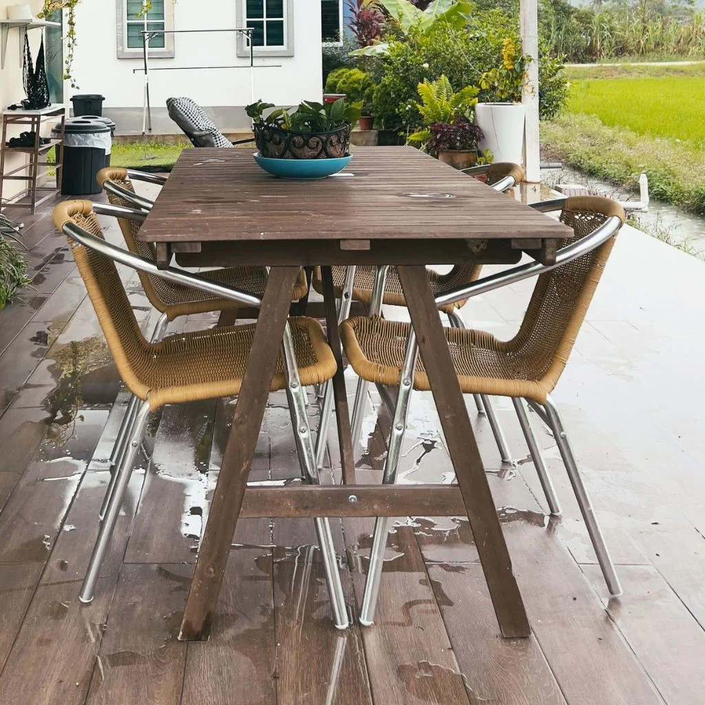 Outdoor Furniture in Chrome Finishes Extends the Trend Beyond Walls