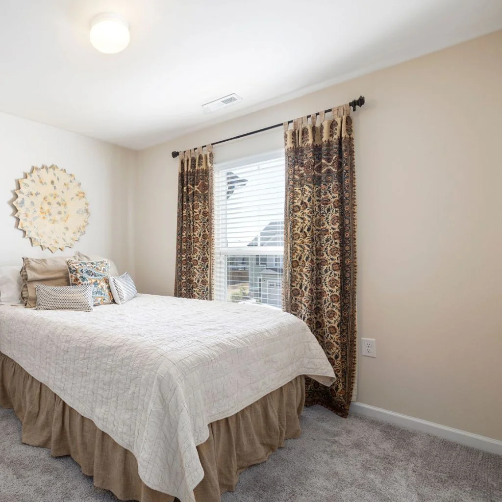 Ruffled Curtains Suit Romantic Bedroom Corner