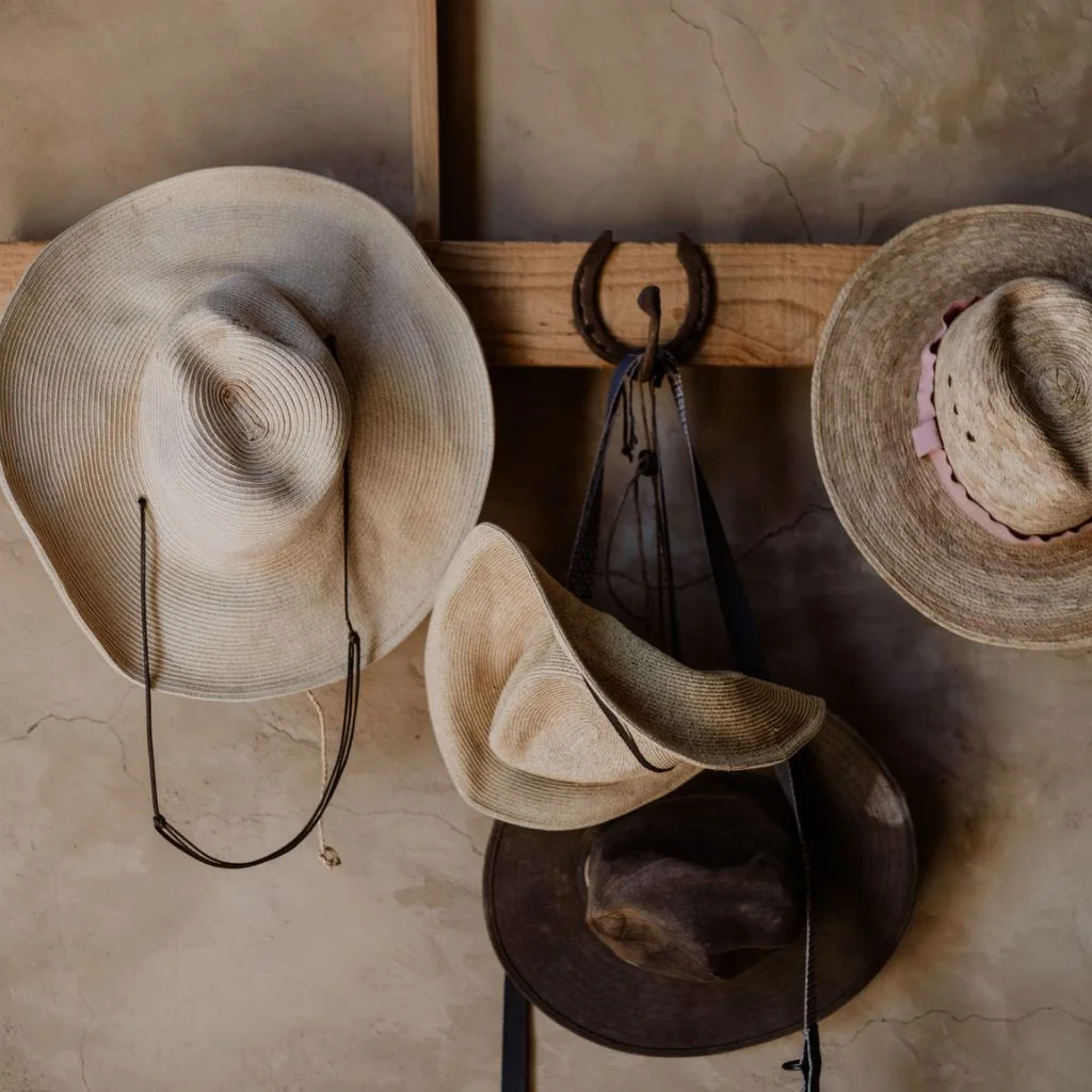Vintage Western Décor Works Best When It Avoids Clutter
