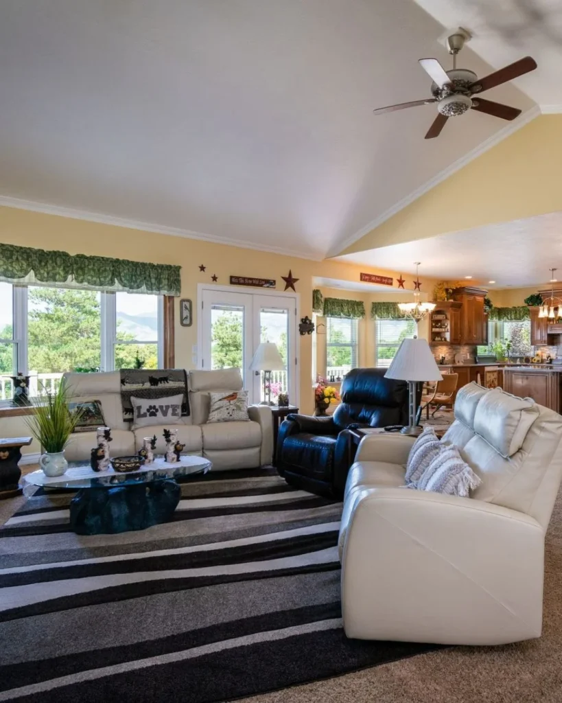 Symmetrical Layouts Balance Big Open Floor Plans