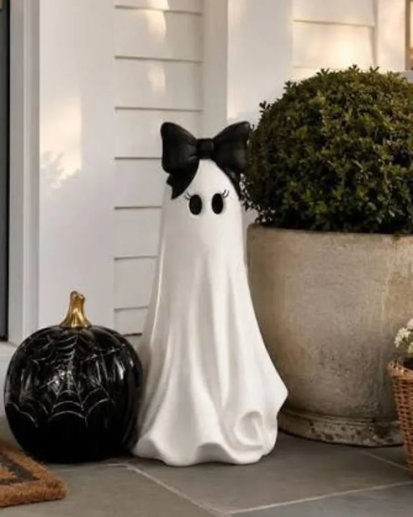 cute Halloween ghost with bow porch