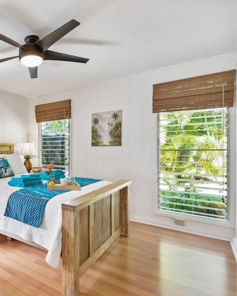 wood blinds bedroom
