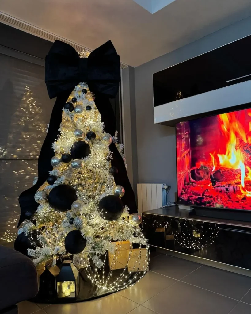 •	black christmas tree fairy lights